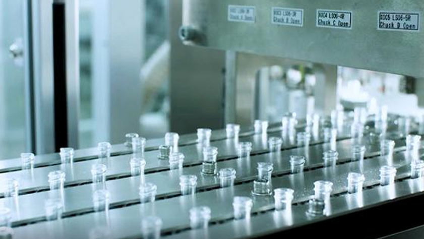 Re-expansion of the injection molding capacity